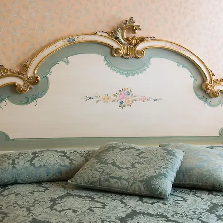 Rialto Apartment Venice
